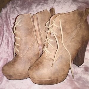 Super cute suede material ankle booties with a chunky heel